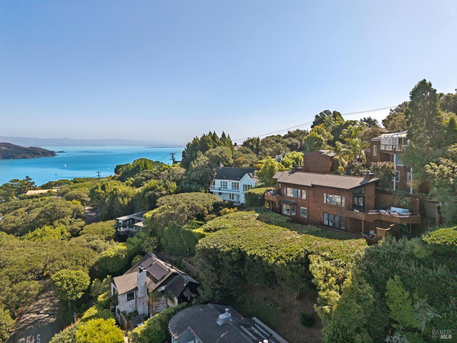 62 Cloud View Road