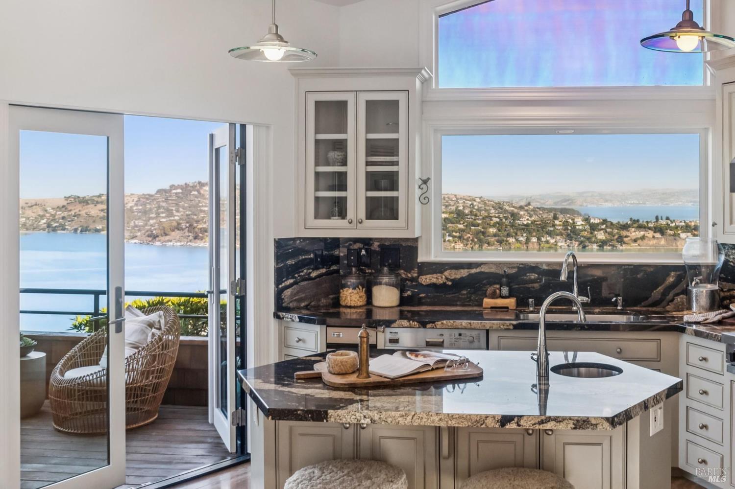 62 Cloud View Road