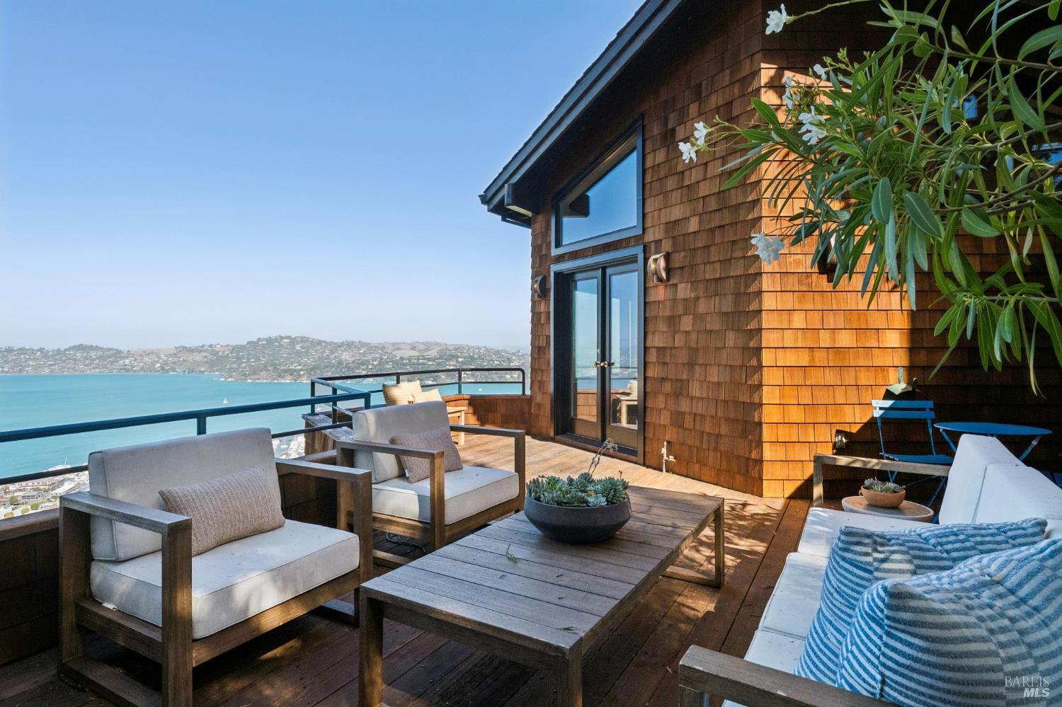 62 Cloud View Road