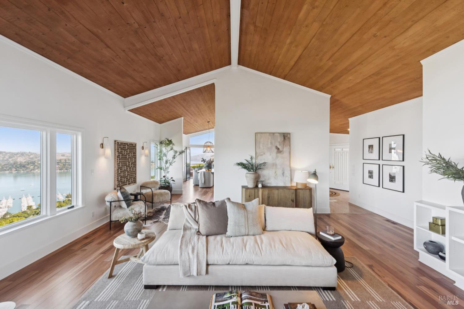 62 Cloud View Road