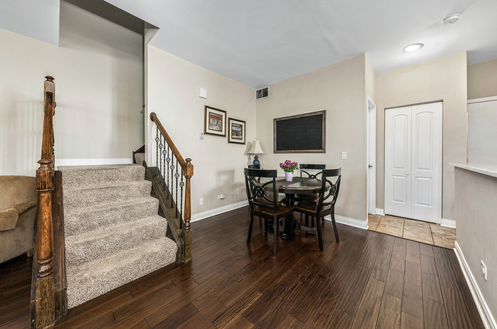 90 Strawflower Court