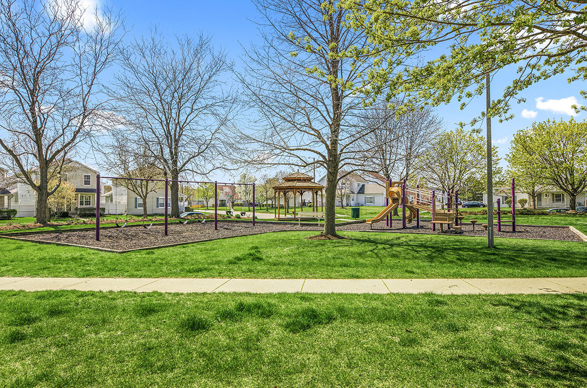 90 Strawflower Court