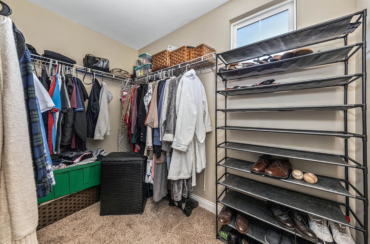 90 Strawflower Court