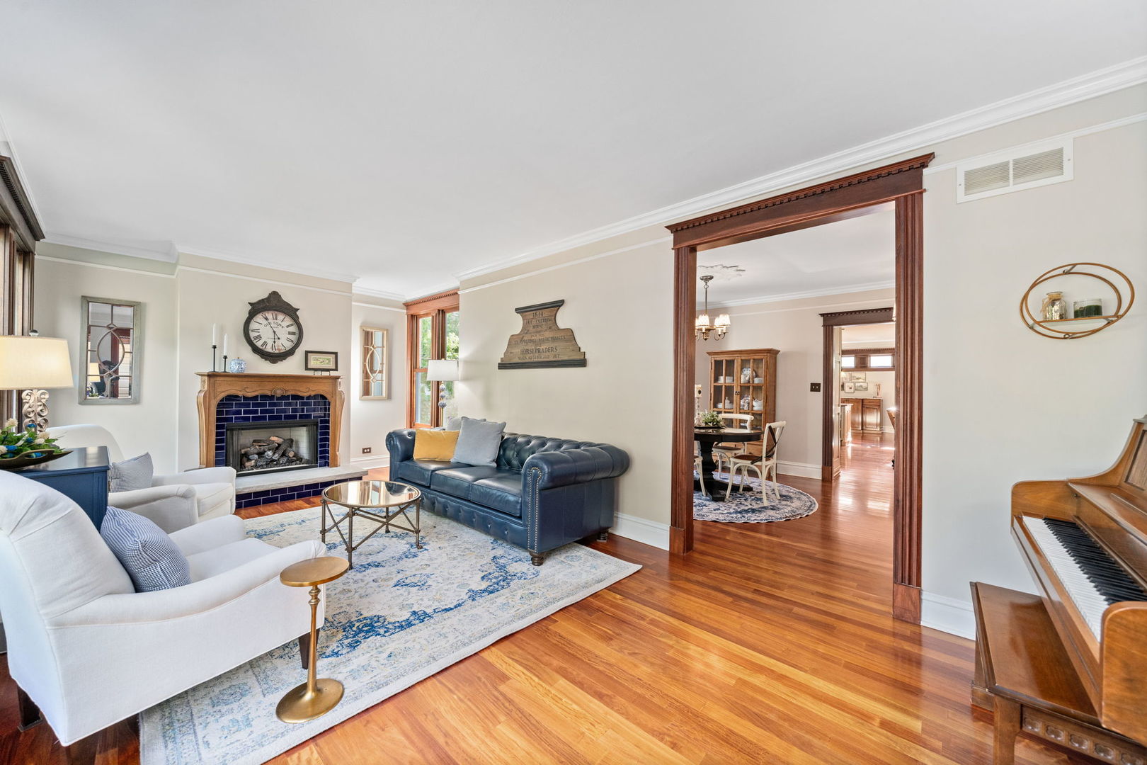5 N Columbia Street