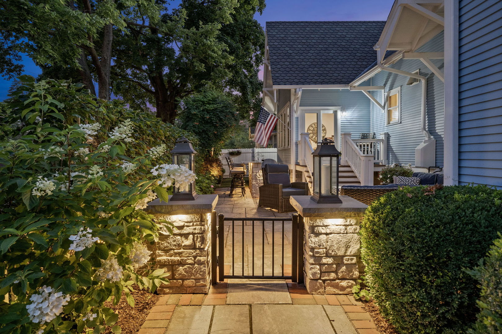 5 N Columbia Street