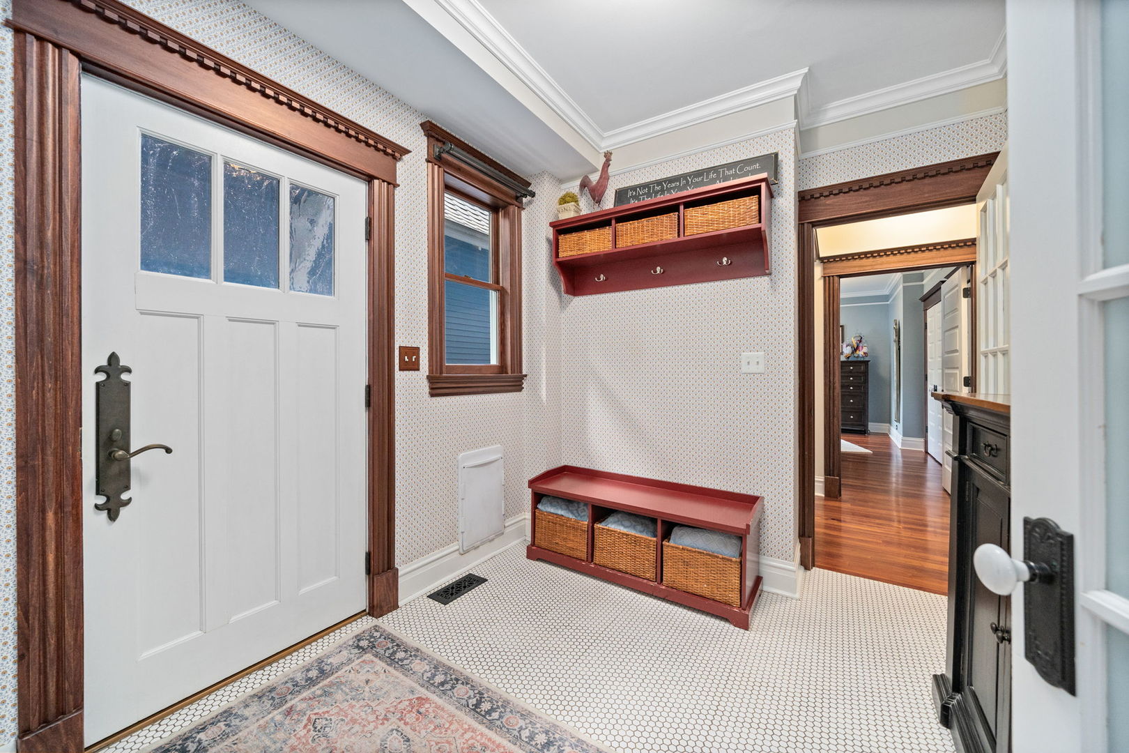 5 N Columbia Street