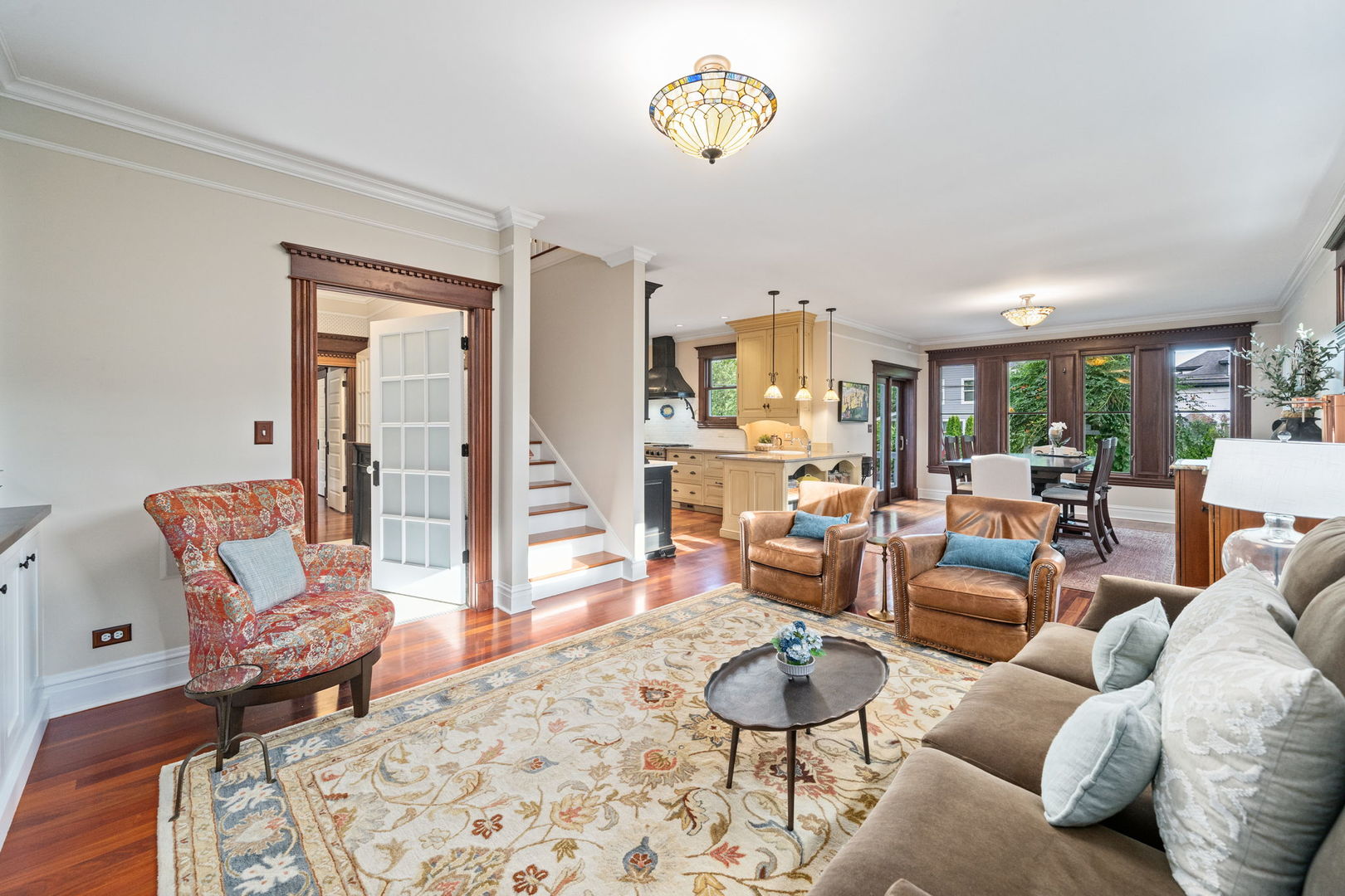 5 N Columbia Street