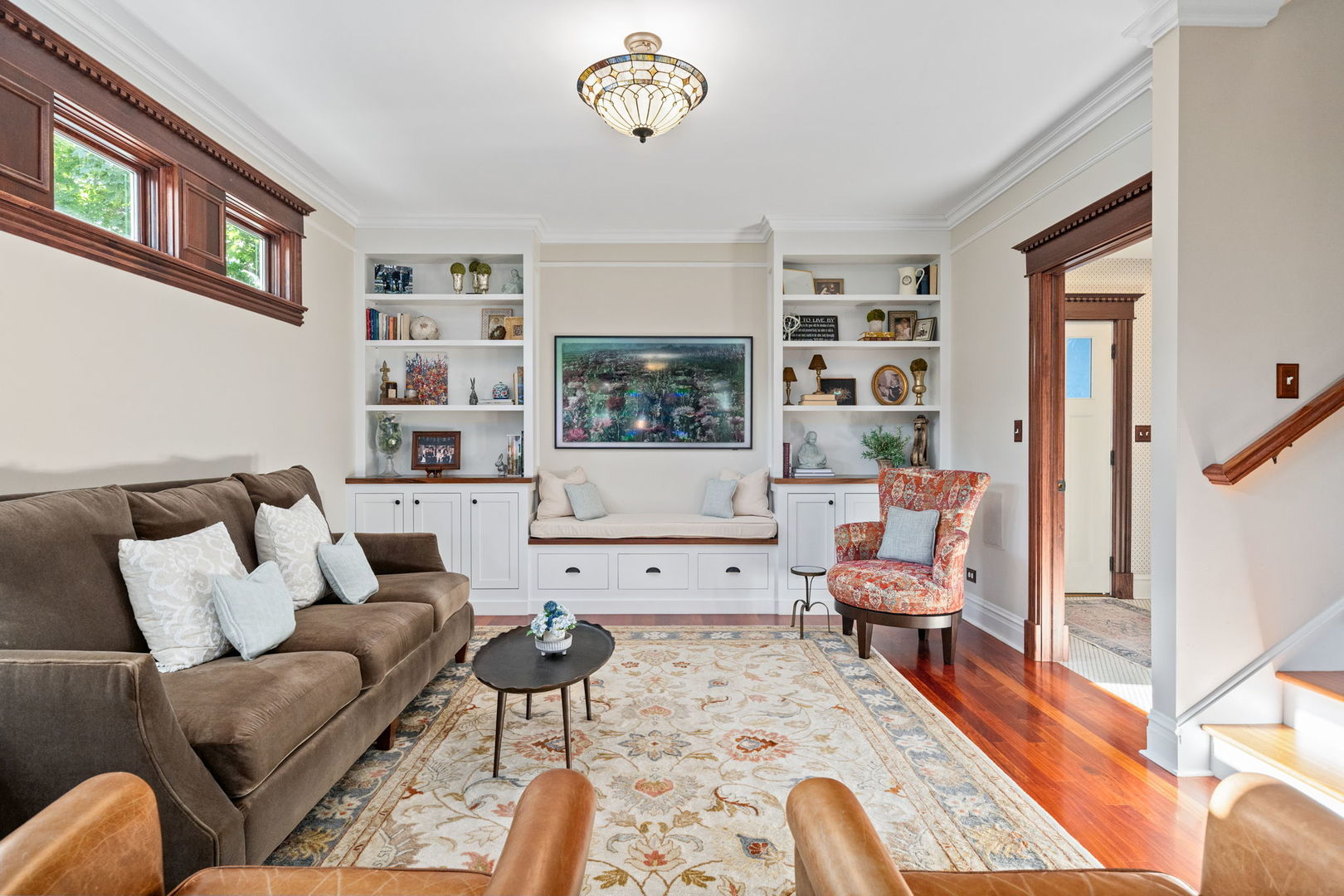 5 N Columbia Street