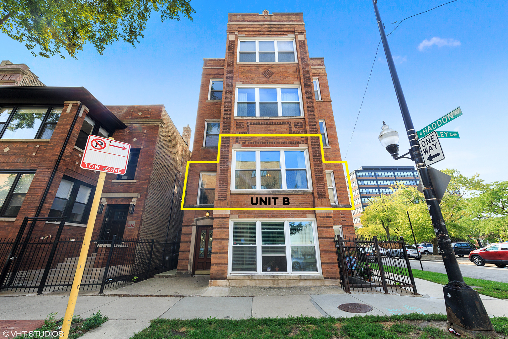 1122 N Oakley Boulevard Unit: B