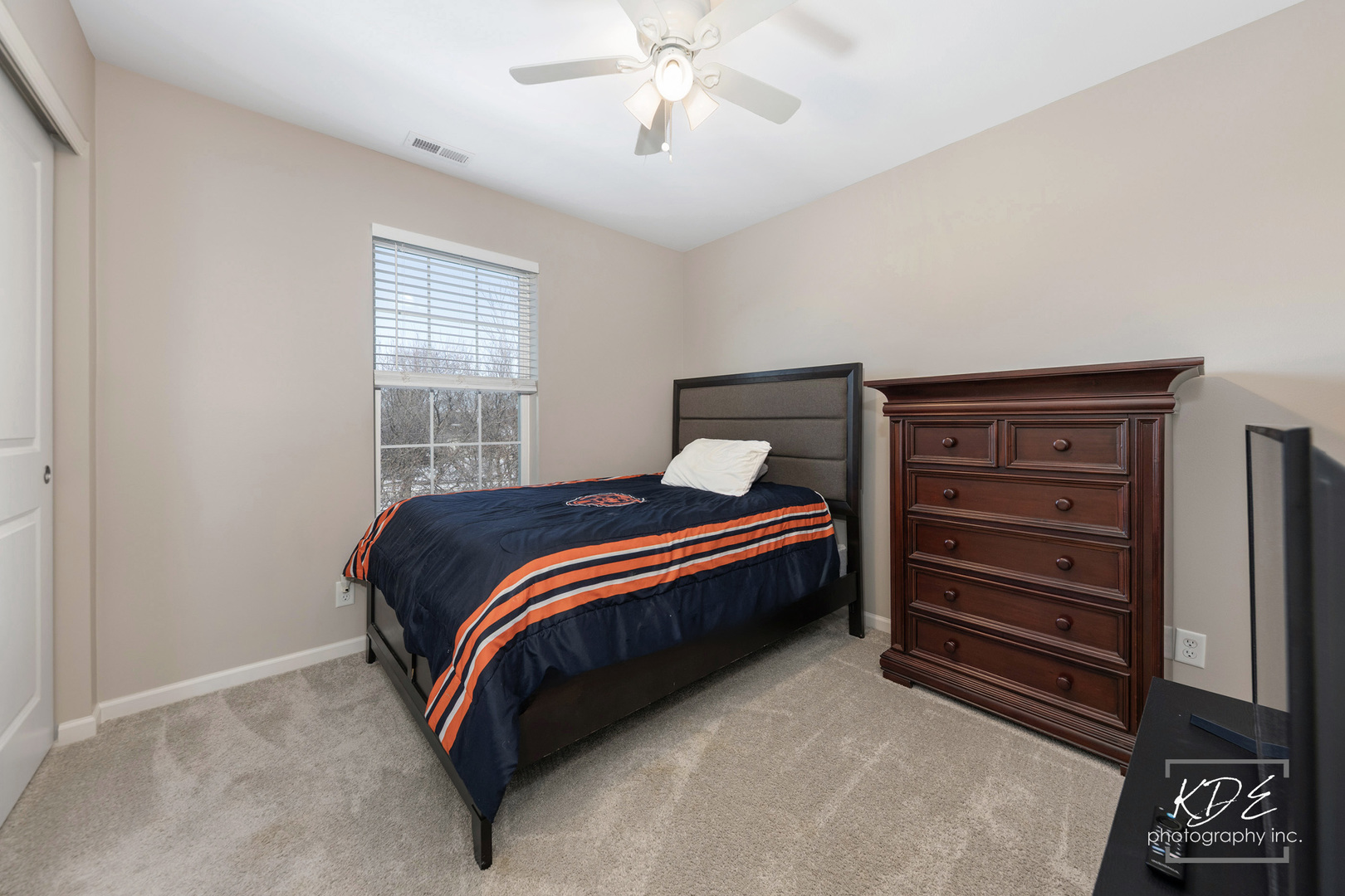 1115 Goldfinch Avenue