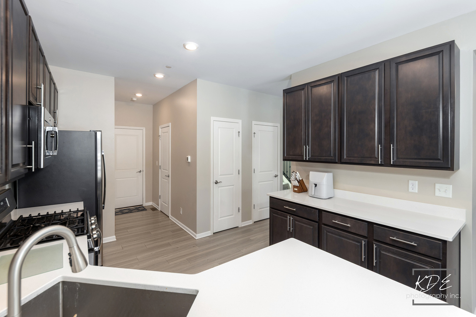 1115 Goldfinch Avenue