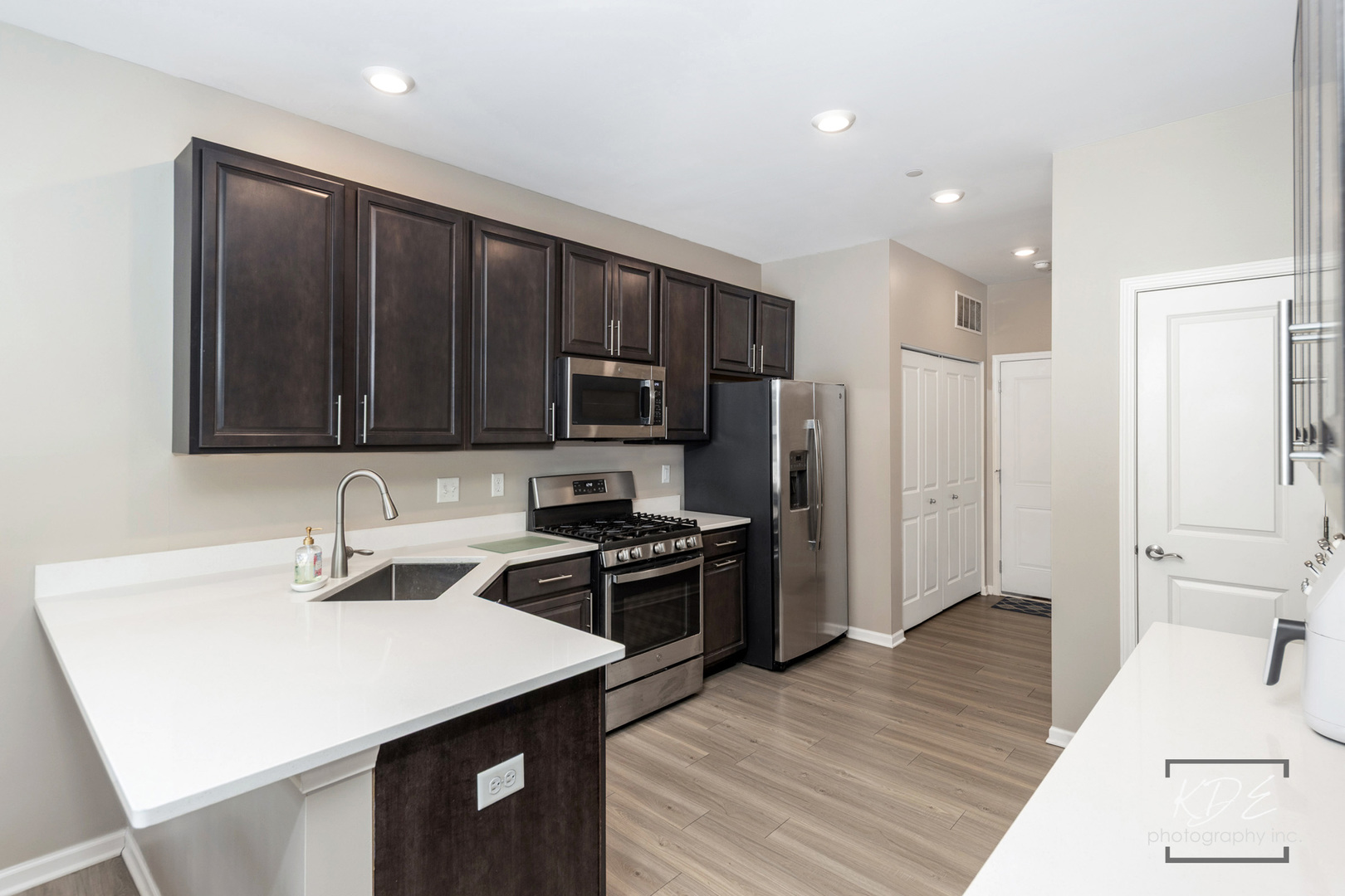 1115 Goldfinch Avenue