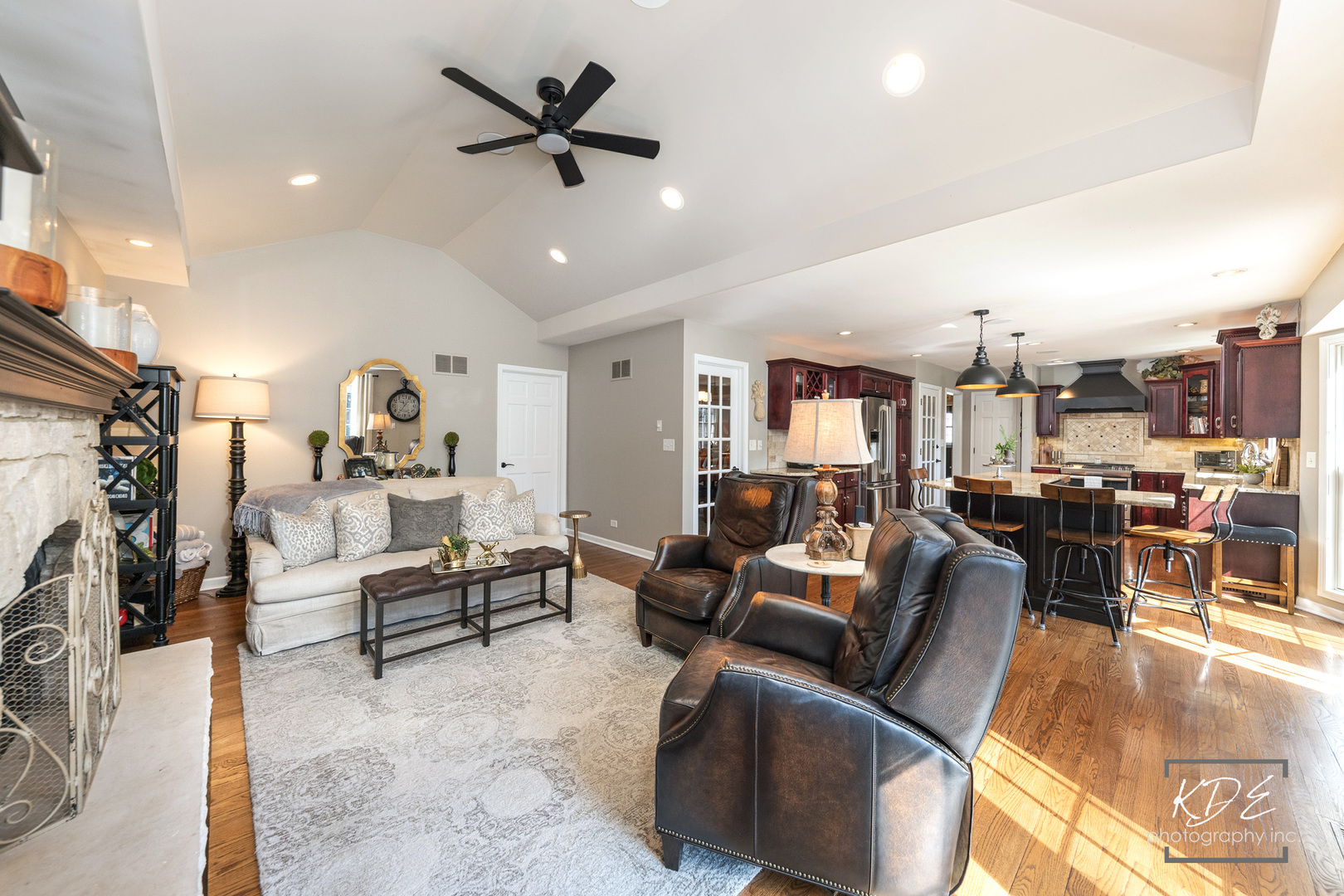 992 Belaire Court