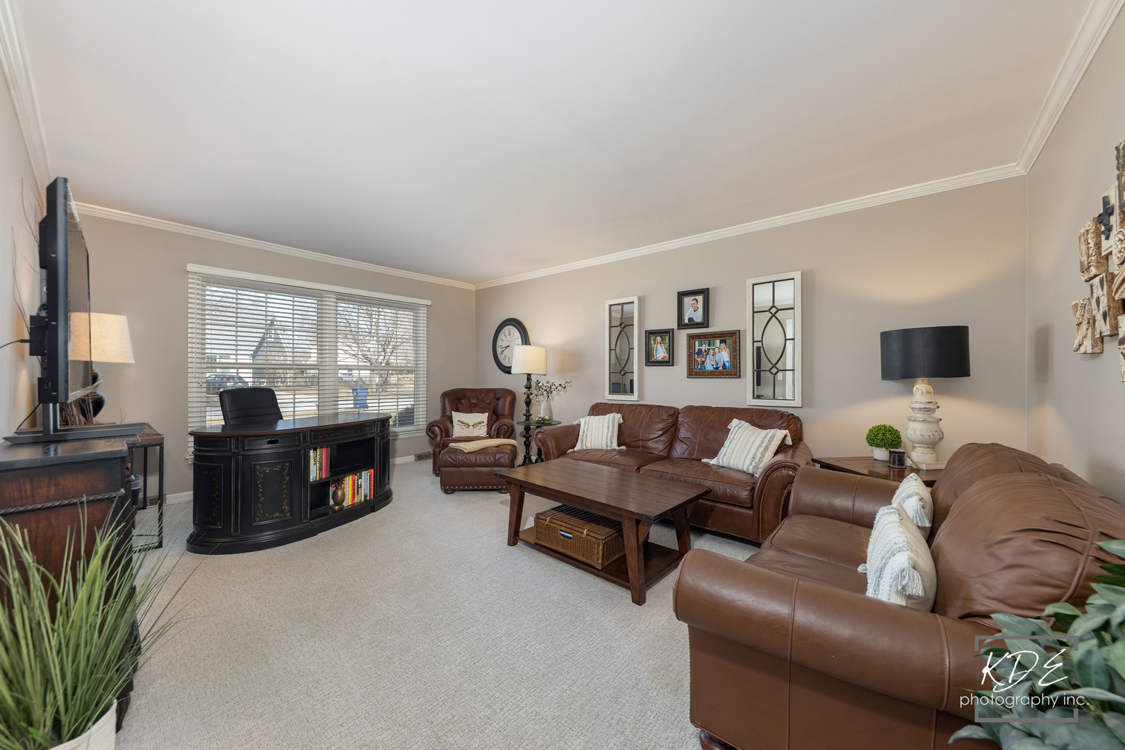 992 Belaire Court