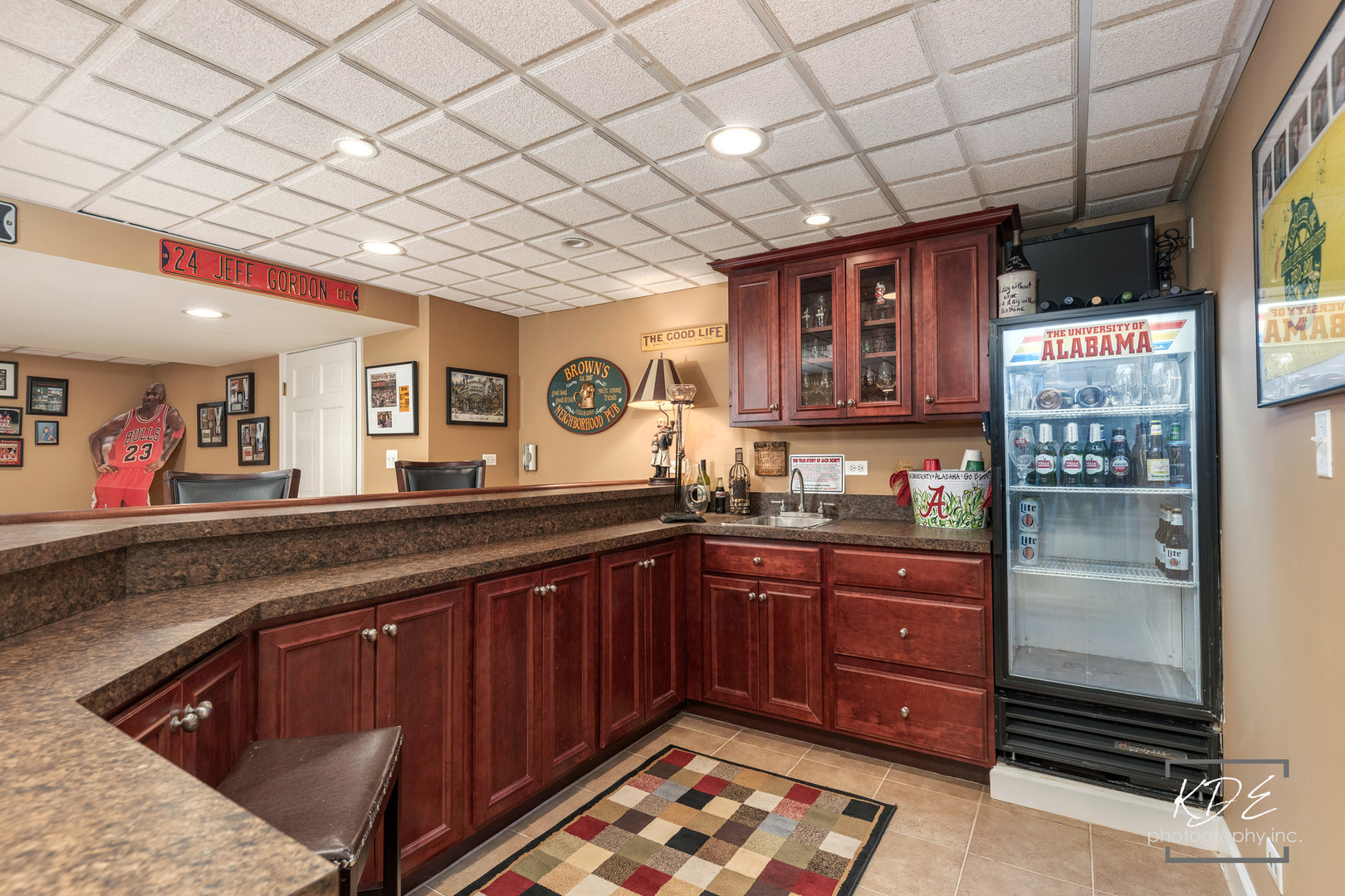 992 Belaire Court