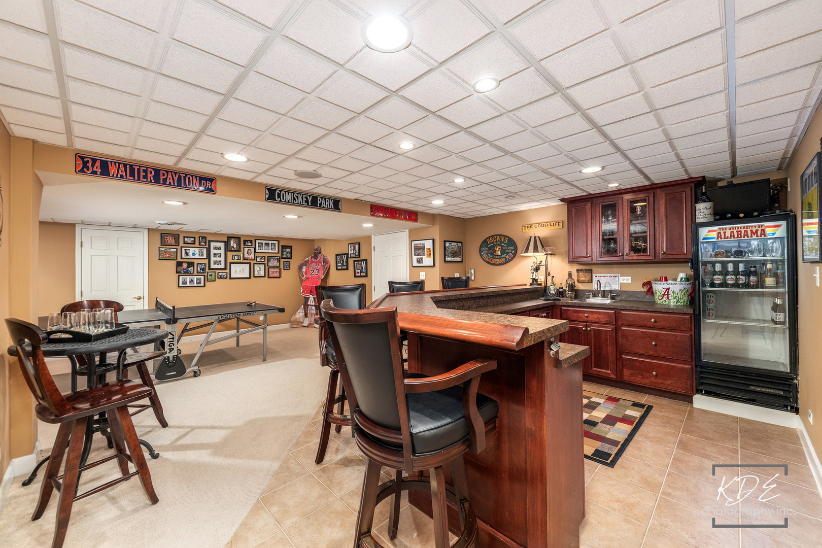 992 Belaire Court