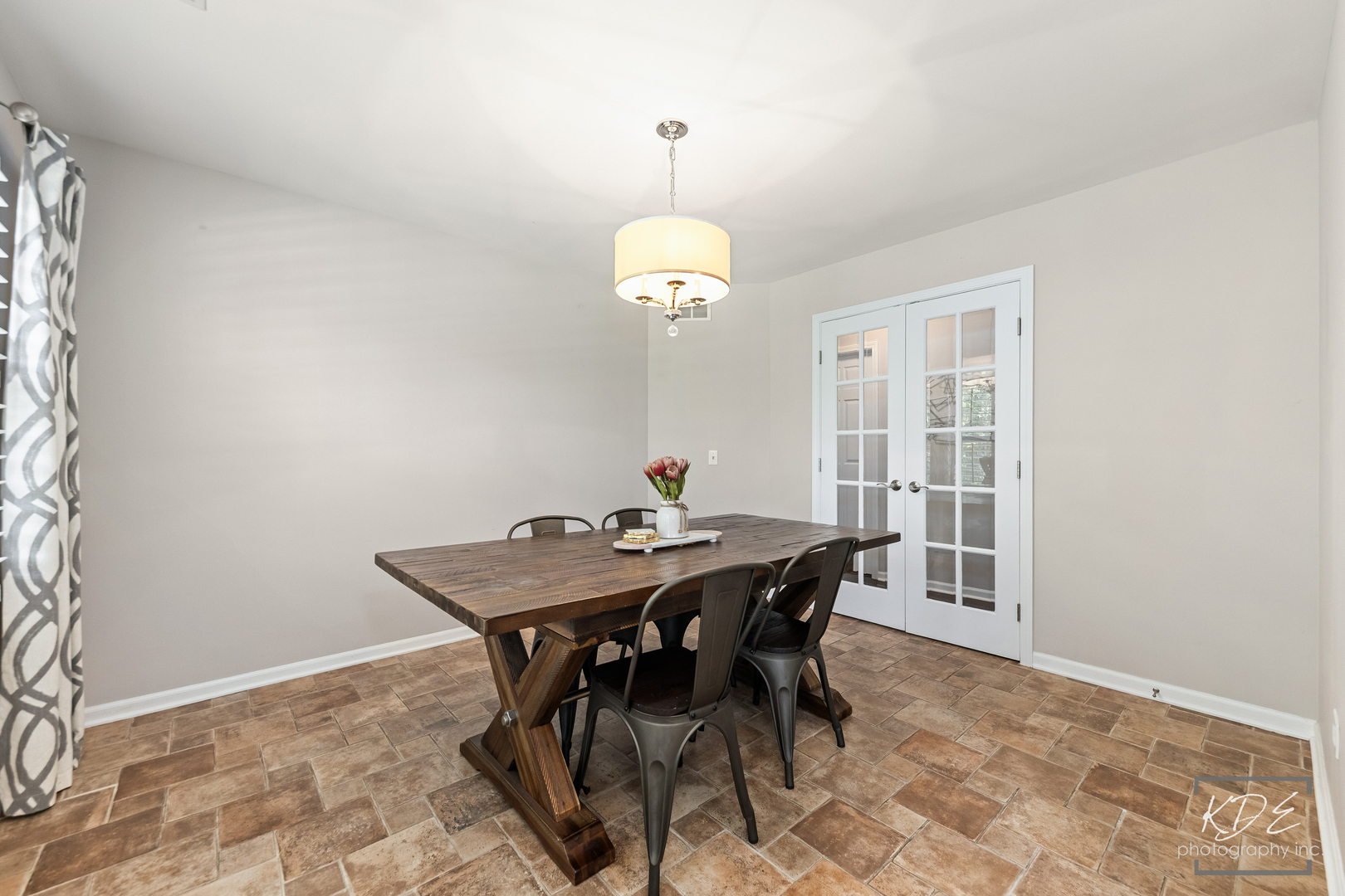 2723 Old Woods Trail Unit: 2723