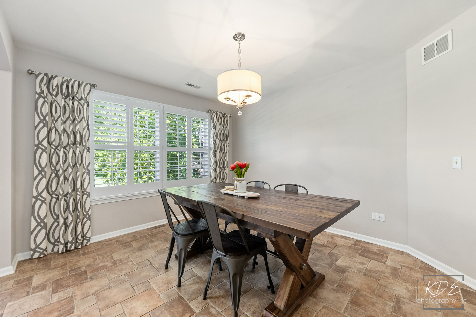 2723 Old Woods Trail Unit: 2723