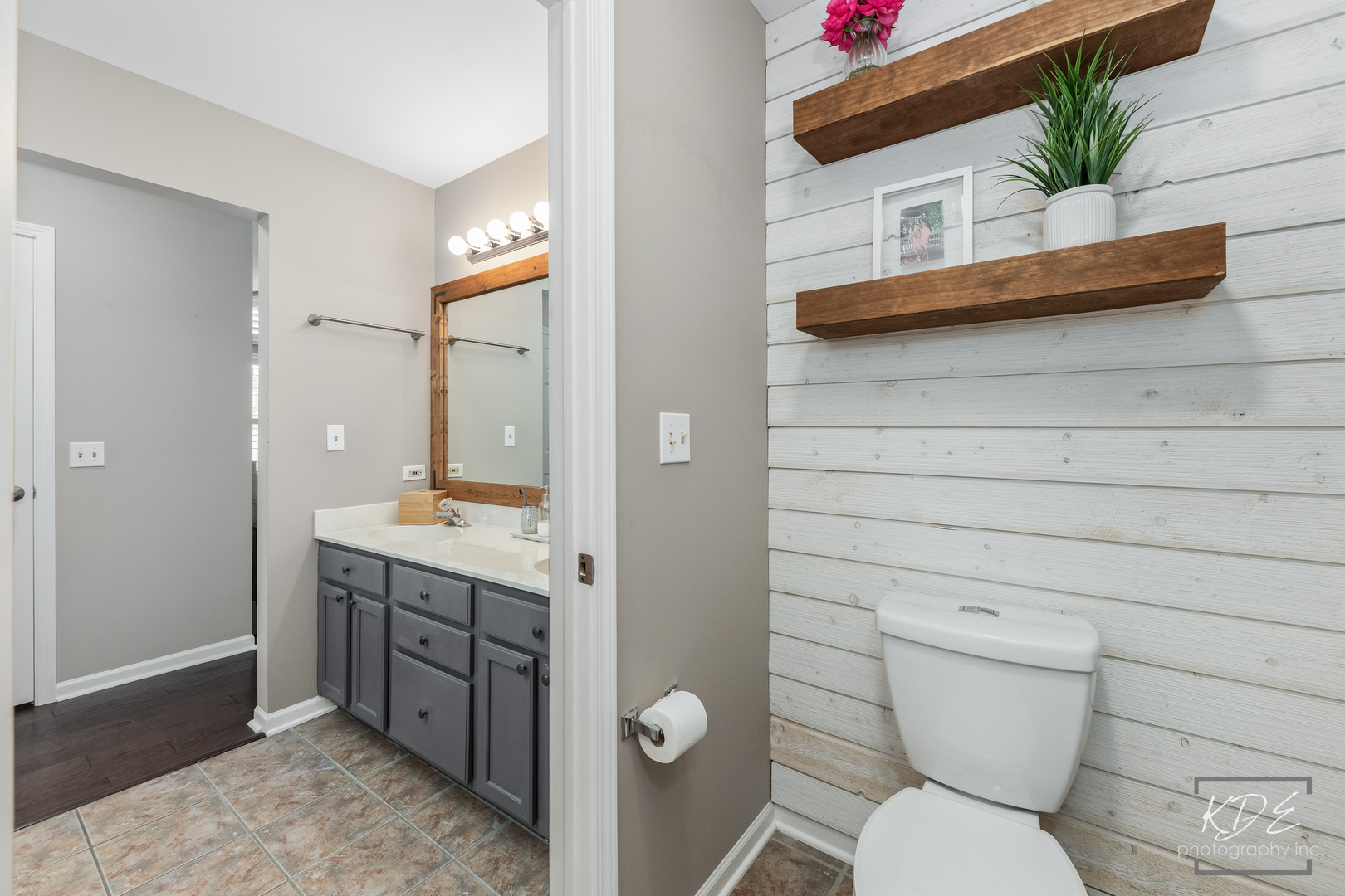 2723 Old Woods Trail Unit: 2723
