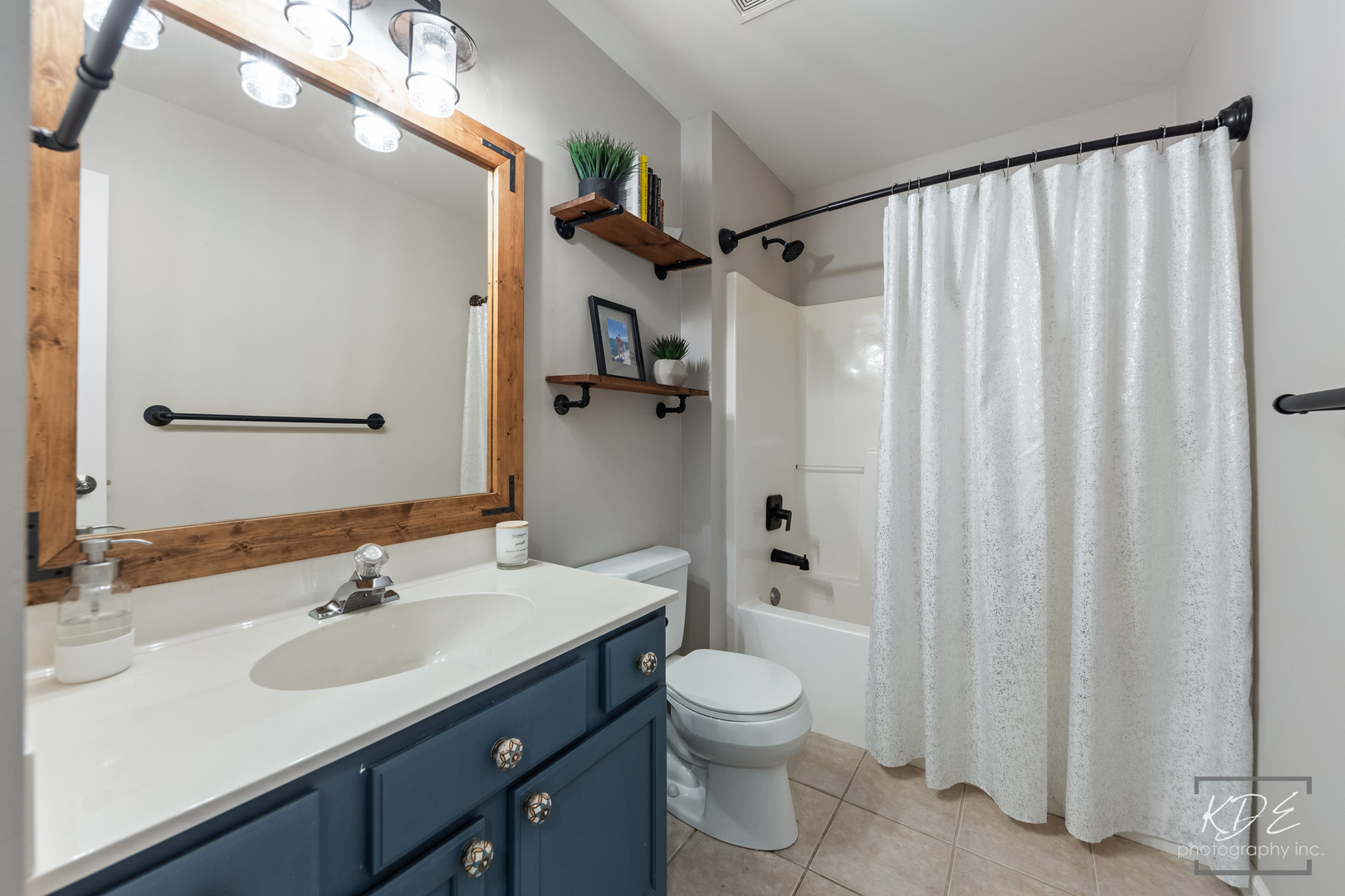 2723 Old Woods Trail Unit: 2723