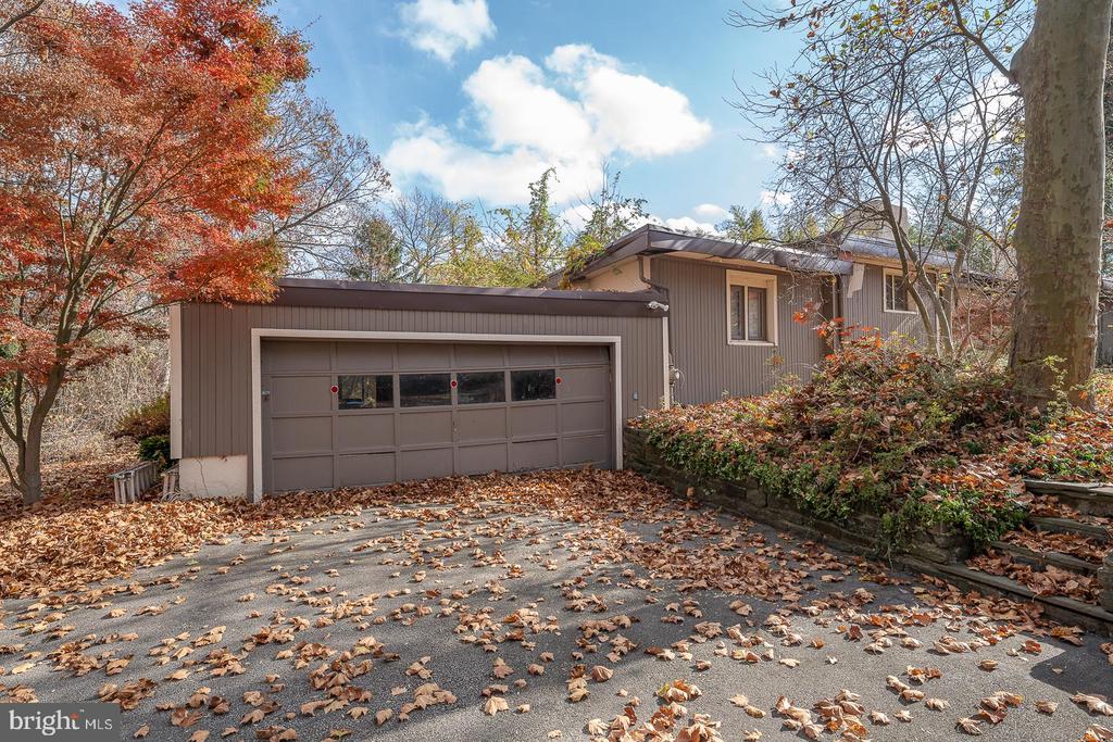 395 CASSATT ROAD