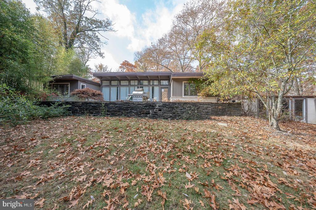 395 CASSATT ROAD