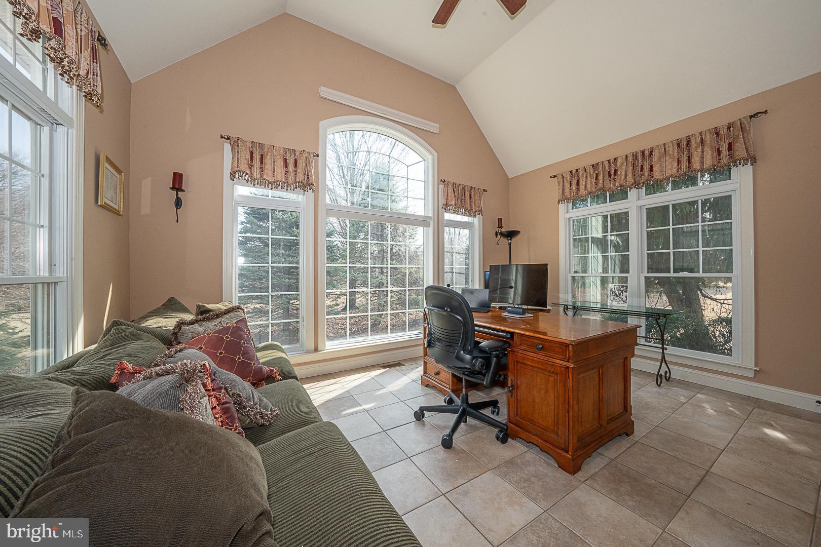 1545 MORSTEIN ROAD