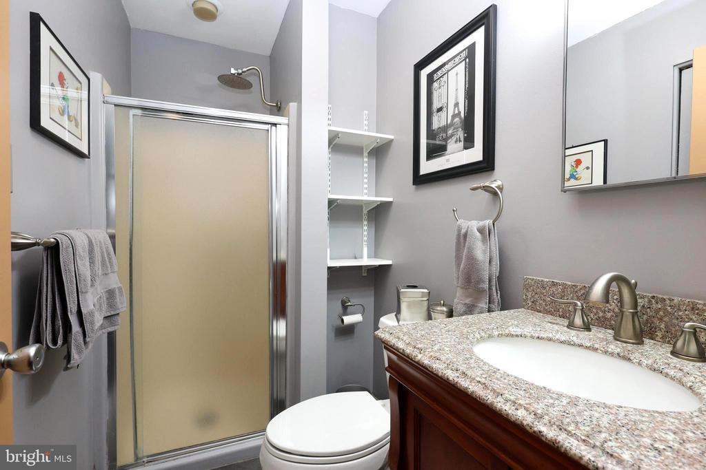 108 VALLEY STREAM CIRCLE Unit: 108A