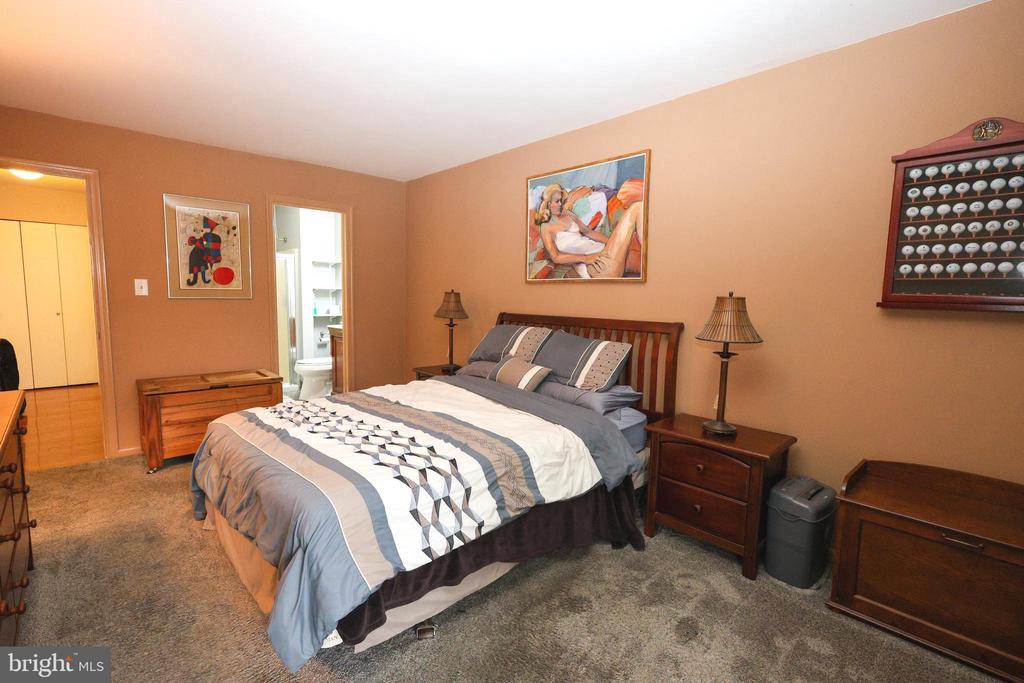 108 VALLEY STREAM CIRCLE Unit: 108A