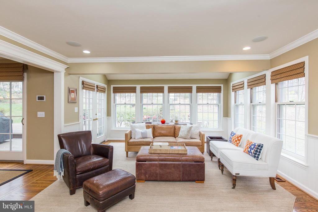 101 WOODS LANE