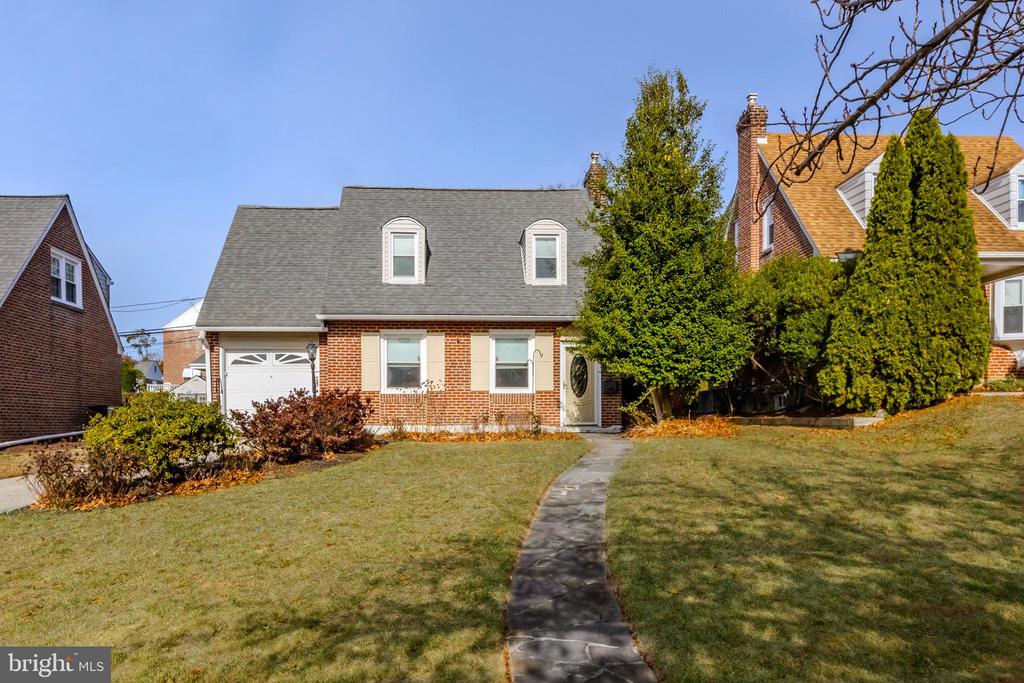 228 IVY ROCK LANE