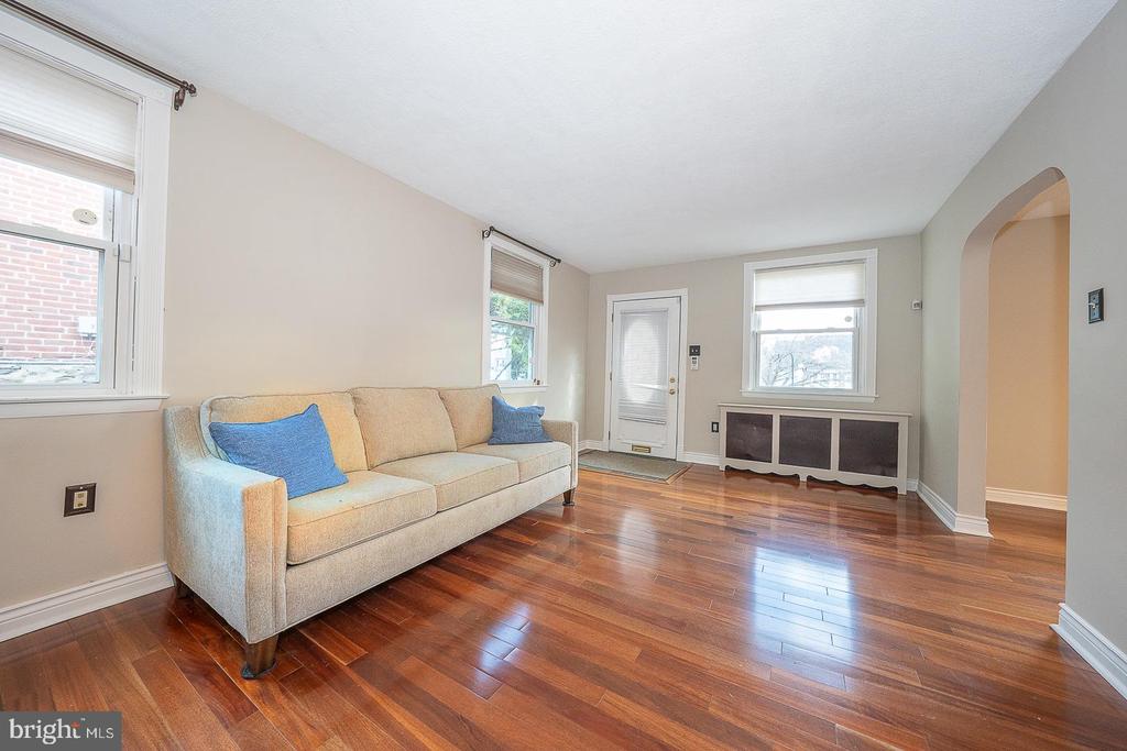 228 IVY ROCK LANE
