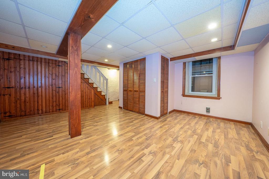 228 IVY ROCK LANE