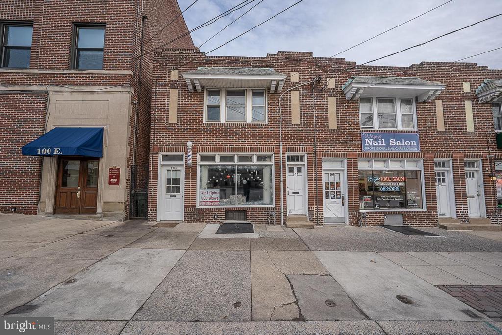 105 S WAYNE AVENUE Unit: 2ND FLOOR