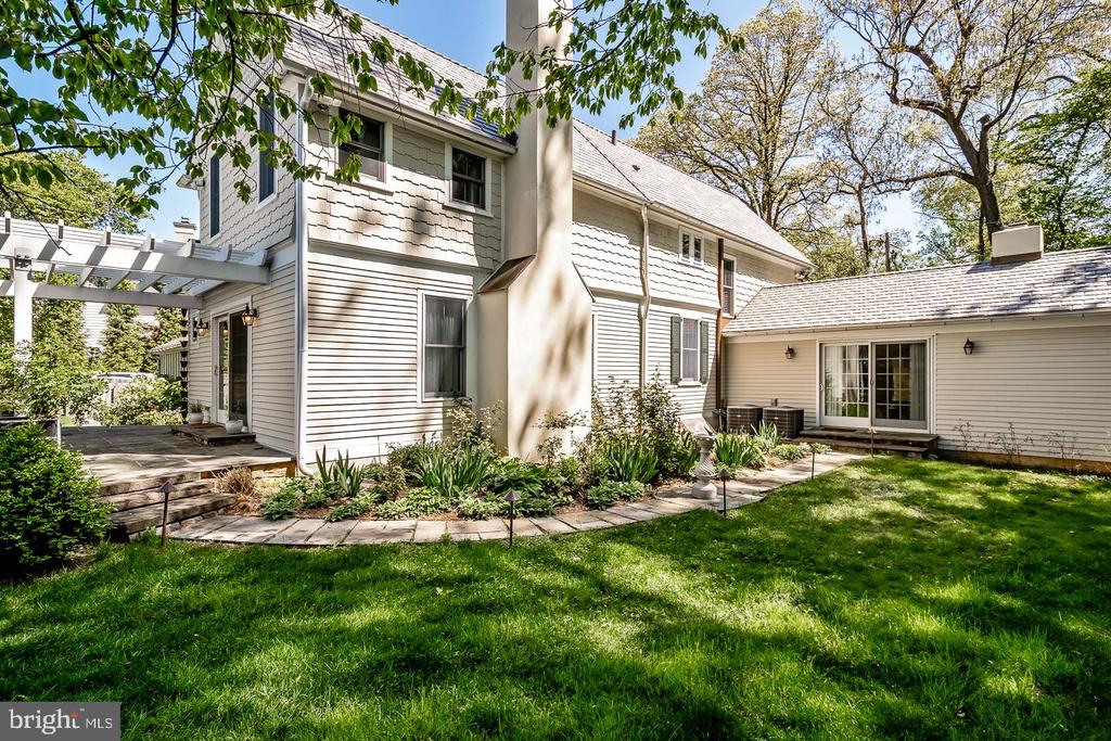 213 PINE TREE ROAD