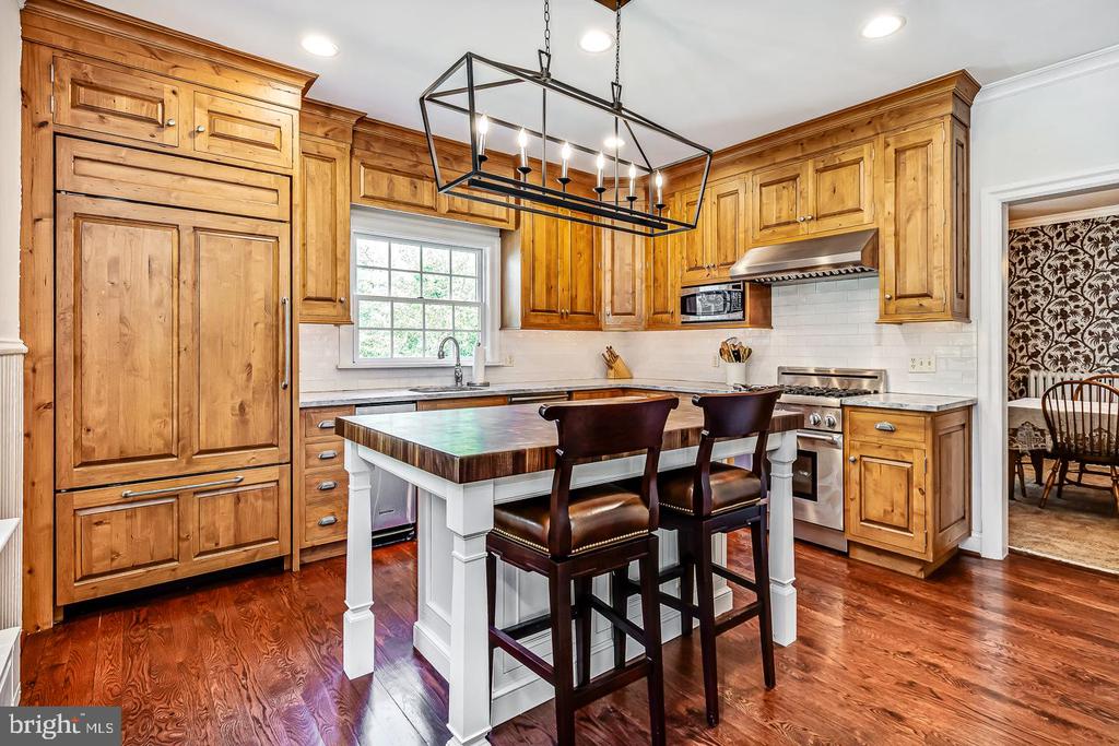 213 PINE TREE ROAD