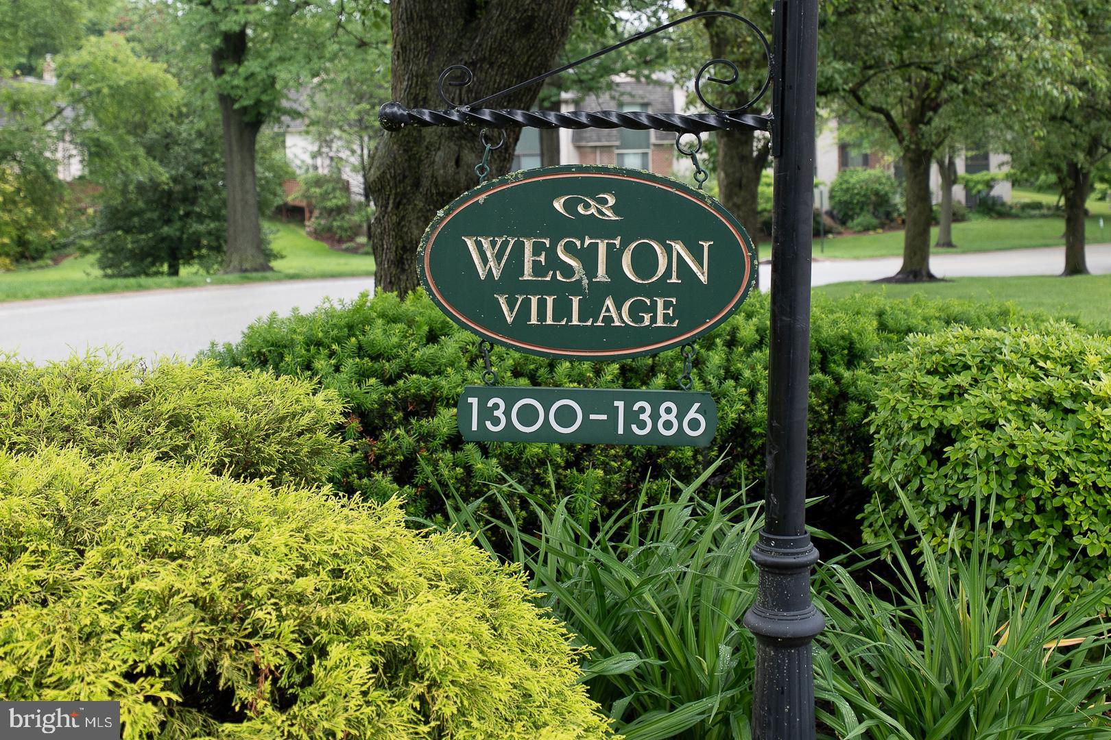 1380 PUTNAM BOULEVARD 4
