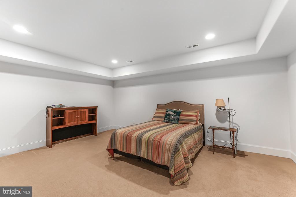217 VALLEY RIDGE ROAD