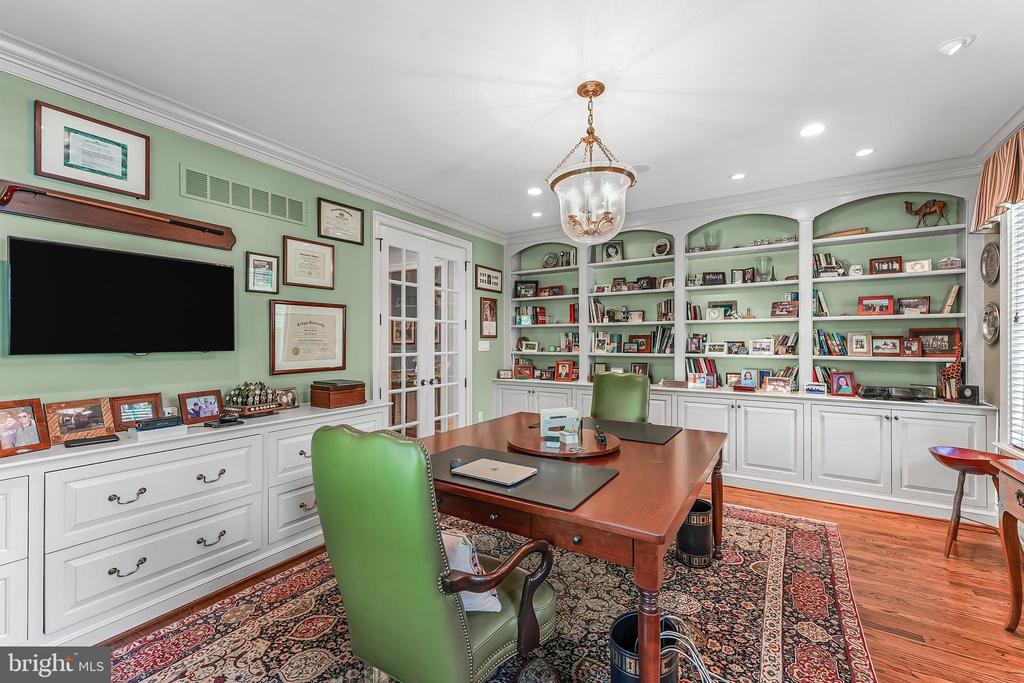 217 VALLEY RIDGE ROAD
