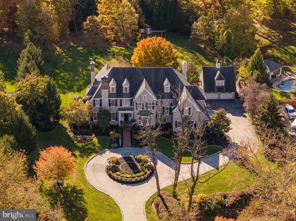 423 BOXWOOD ROAD