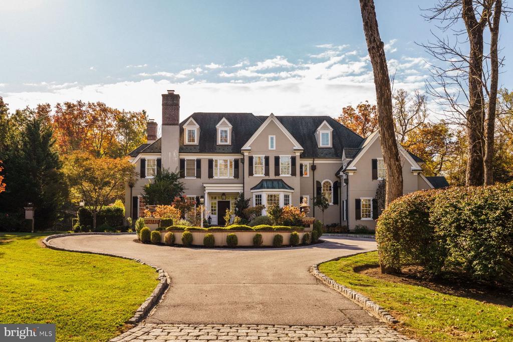 423 BOXWOOD ROAD