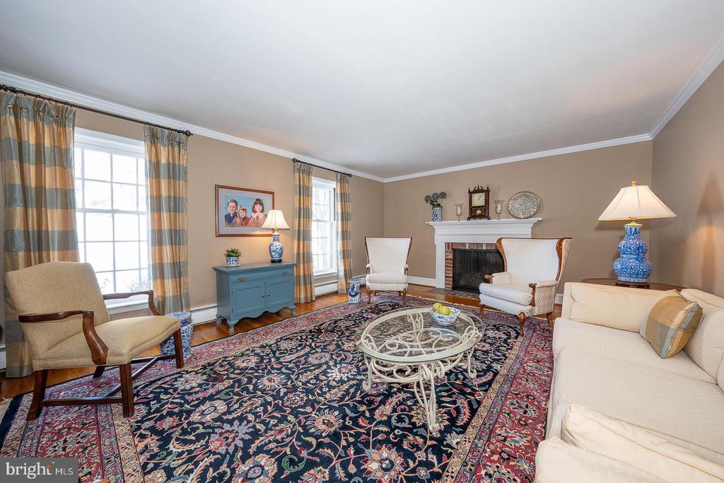 334 ECHO VALLEY LANE