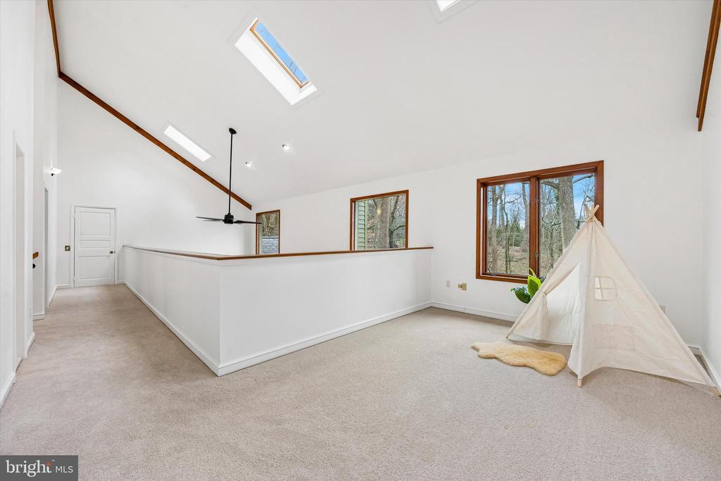 2 LAKE AVENUE