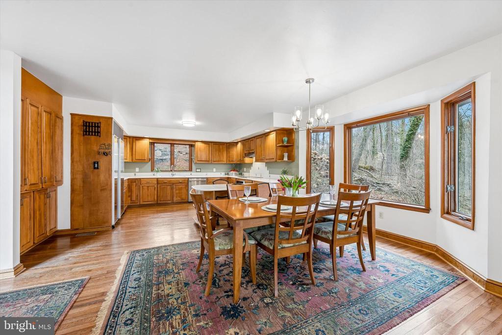 2 LAKE AVENUE