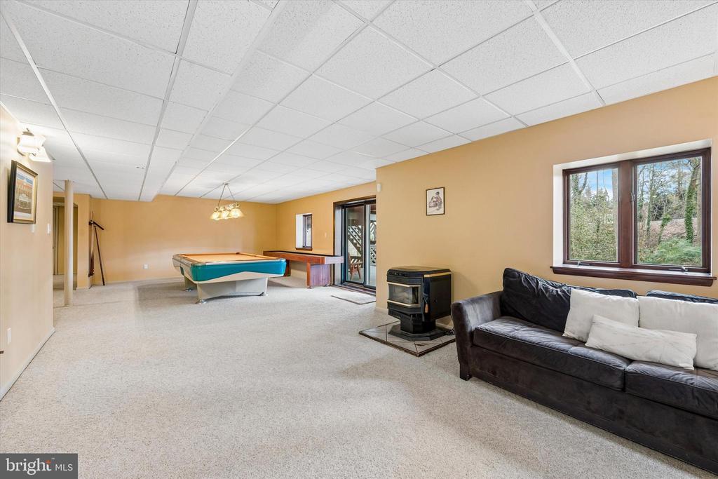 2 LAKE AVENUE