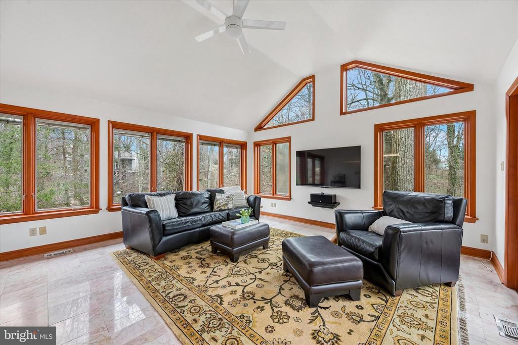 2 LAKE AVENUE