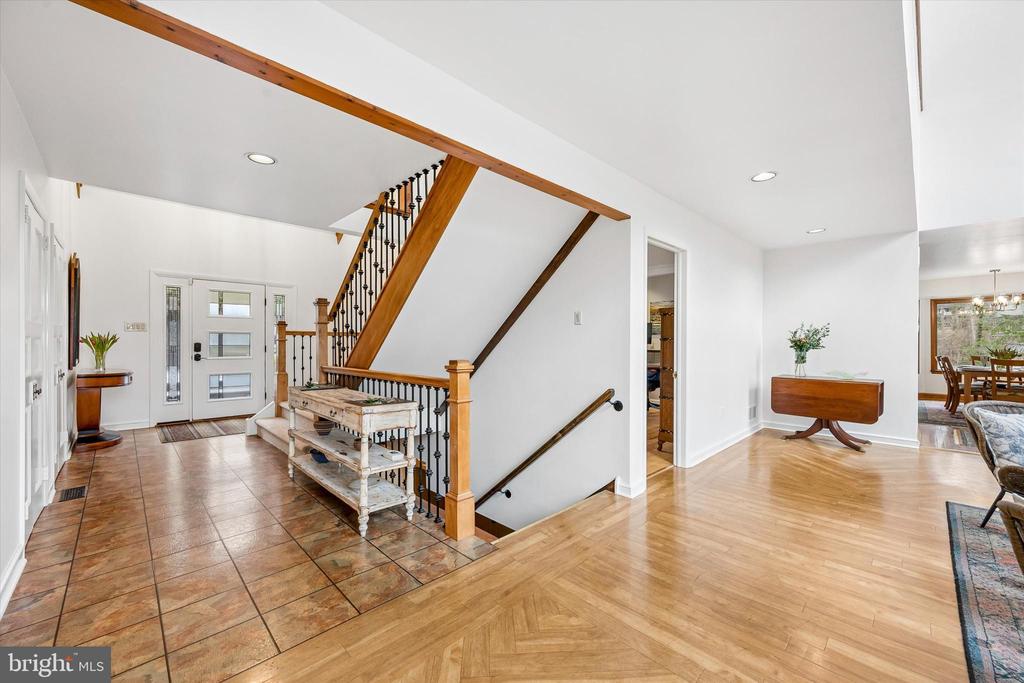 2 LAKE AVENUE