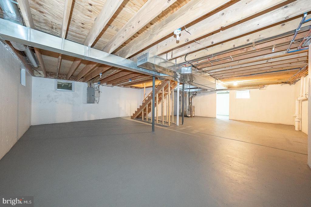 1416 STEEL ROAD