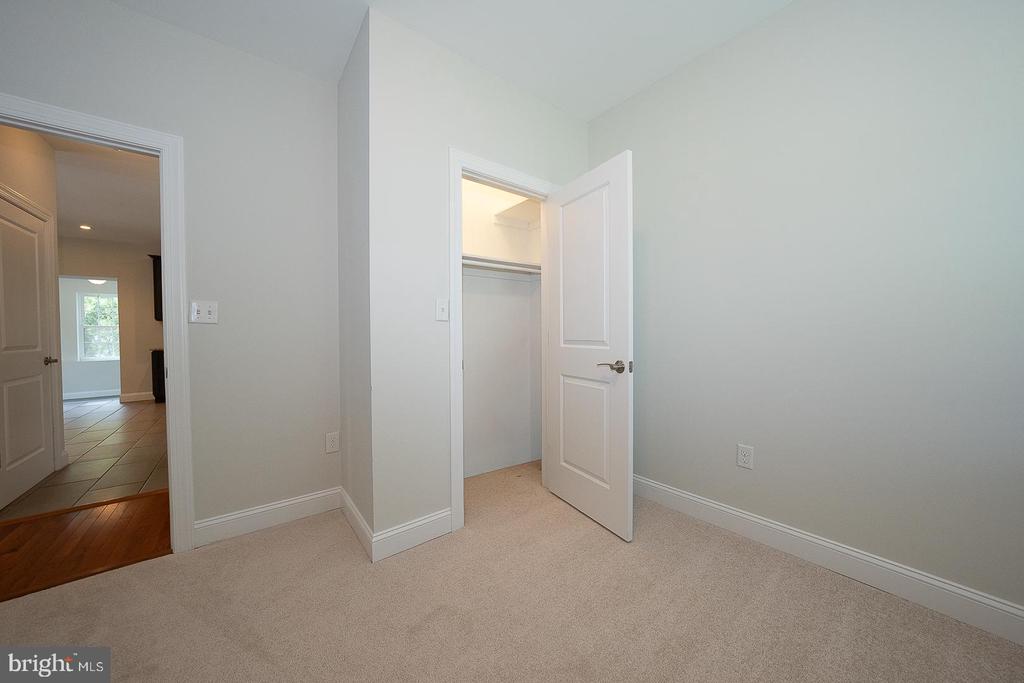 1416 STEEL ROAD