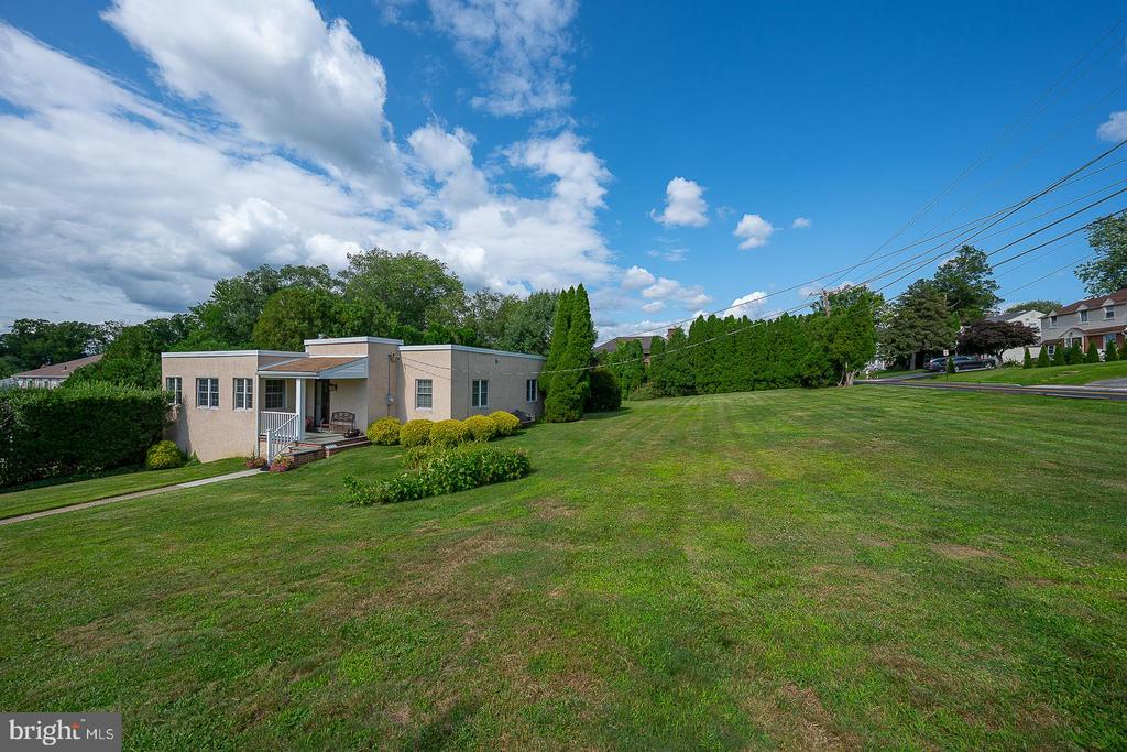 1416 STEEL ROAD